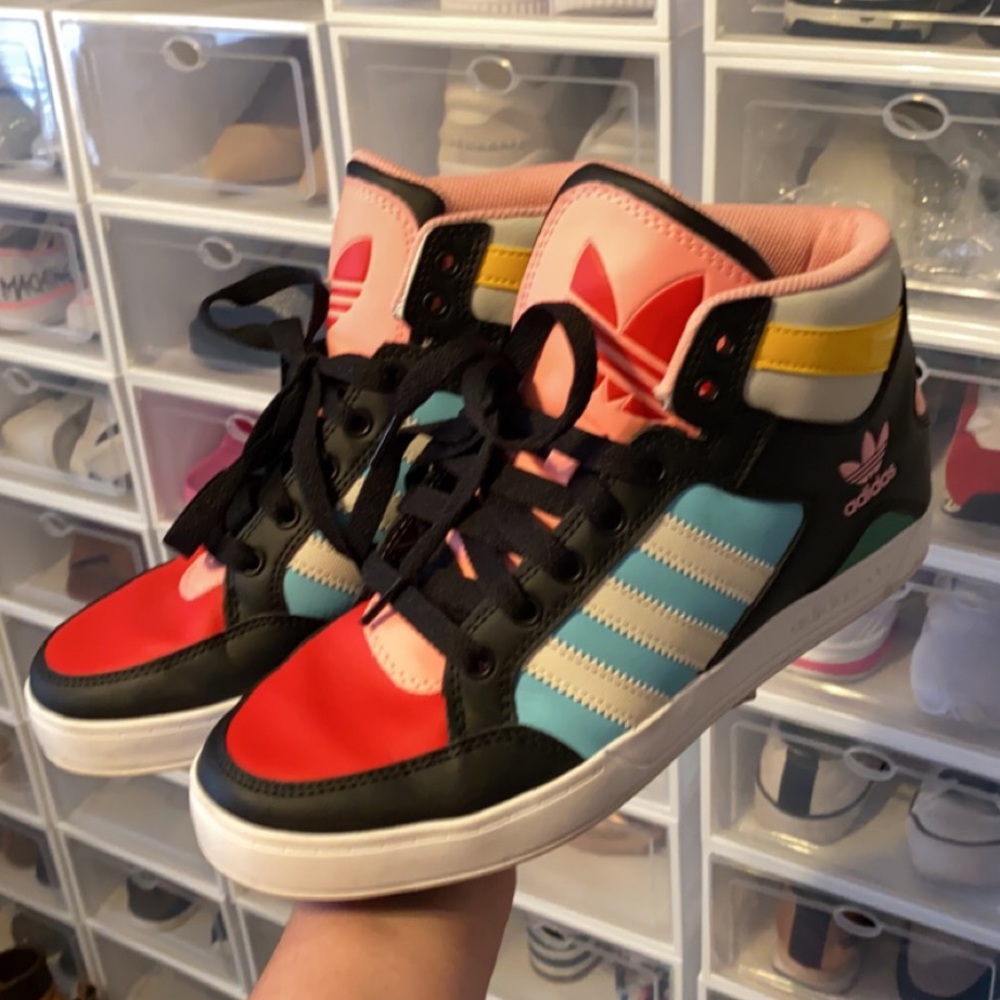 Adidas Multicolor Tennies